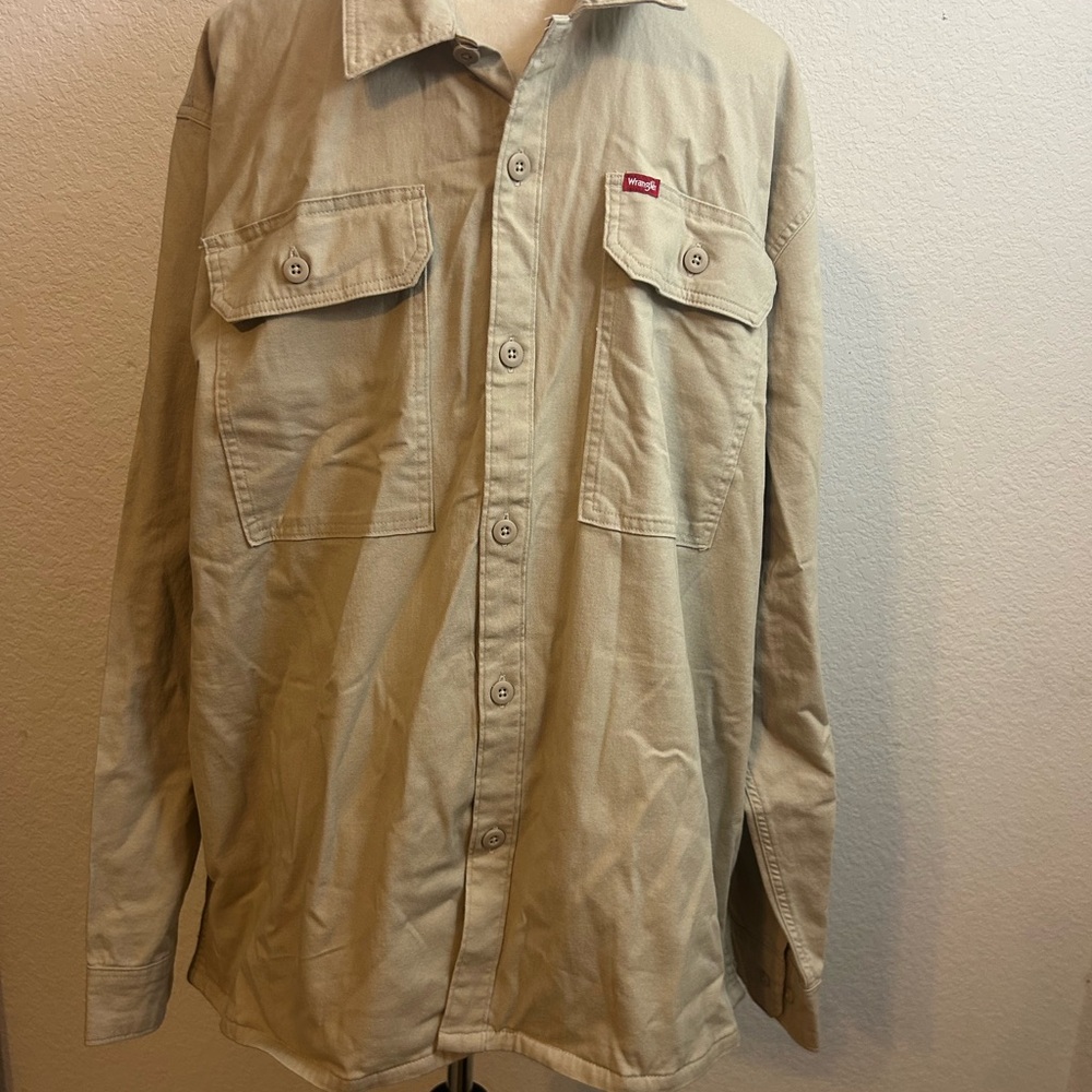 Wrangler Men's Beige Button-Up Shirt‎ Jacket size 2XL Relaxed Fit